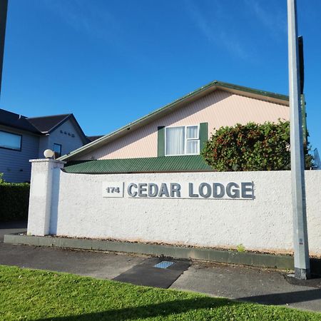 Cedar Lodge Motel แฮมิลตัน ภายนอก รูปภาพ