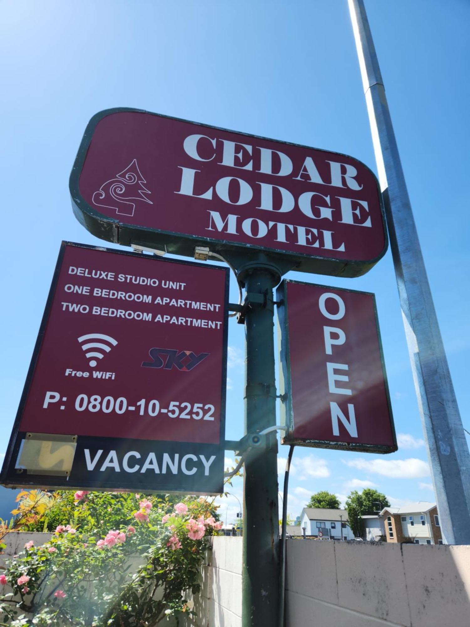 Cedar Lodge Motel แฮมิลตัน ภายนอก รูปภาพ